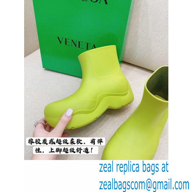 Bottega Veneta Flatform 5 cm puddle rubber ankle boots Kiwi Green - Click Image to Close