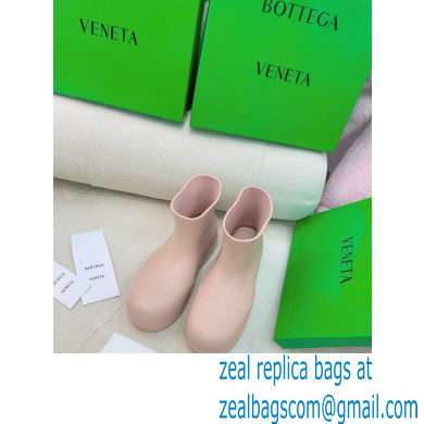 Bottega Veneta Flatform 5 cm puddle rubber ankle boots Nude Pink