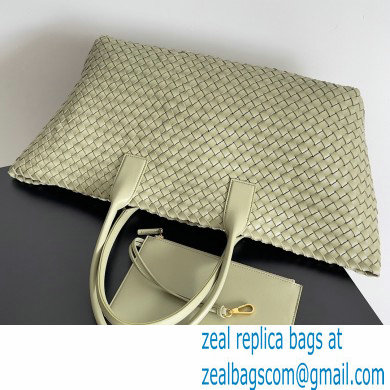 Bottega Veneta Large cabat intreccio leather tote bag 03