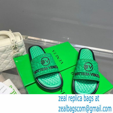 Bottega Veneta Logo Green Slides Sandals 02 2022