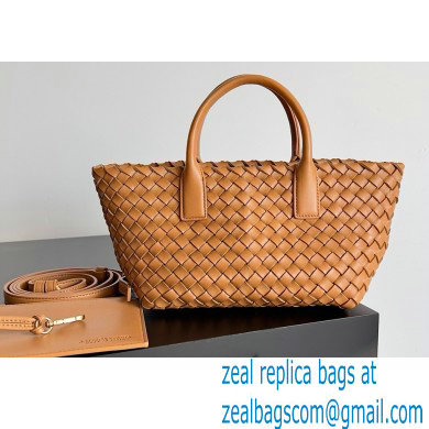 Bottega Veneta Mini cabat intreccio leather tote bag with detachable strap 04