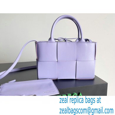Bottega Veneta Mini intreccio leather arco tote bag with detachable strap Purple - Click Image to Close