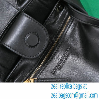 Bottega Veneta Mini intreccio leather cassette tote bag with detachable strap Black - Click Image to Close