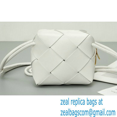 Bottega Veneta Mini intreccio leather cross-body cassette camera bag White - Click Image to Close