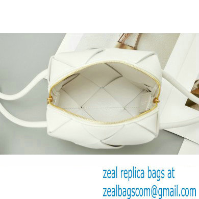 Bottega Veneta Mini intreccio leather cross-body cassette camera bag White - Click Image to Close