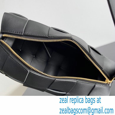 Bottega Veneta brick cassette Intreccio leather shoulder bag Black