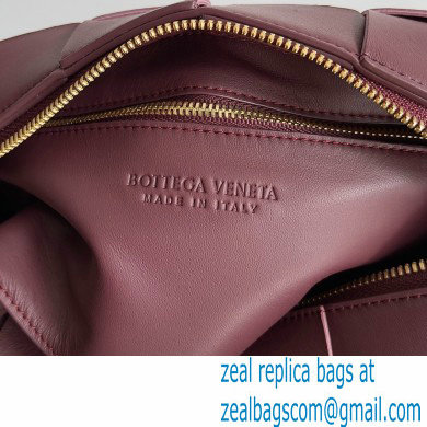 Bottega Veneta brick cassette Intreccio leather shoulder bag Burgundy - Click Image to Close