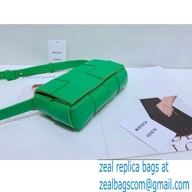 Bottega Veneta cassette Mini intreccio leather belt bag 08