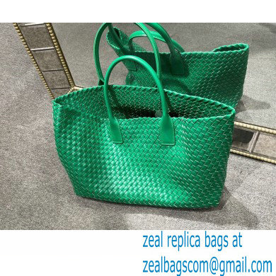 Bottega Veneta medium cabat intreccio leather tote bag 05