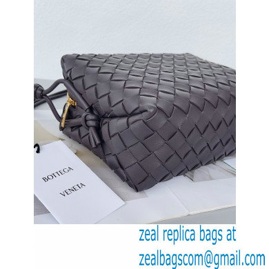 Bottega Veneta medium loop Intrecciato leather cross-body camera bag 04 - Click Image to Close