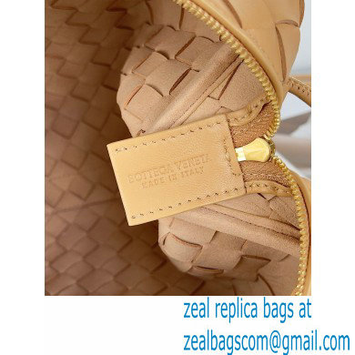 Bottega Veneta medium loop Intrecciato leather cross-body camera bag 07 - Click Image to Close