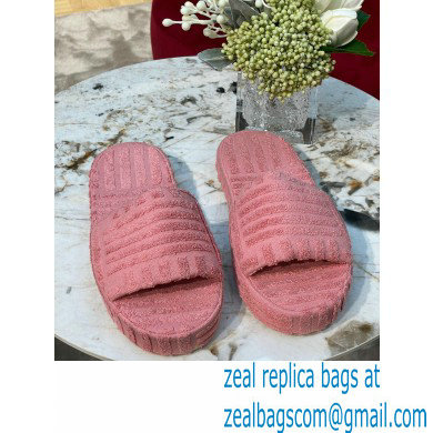 Bottega Veneta resort sponge slides 04 2022 - Click Image to Close