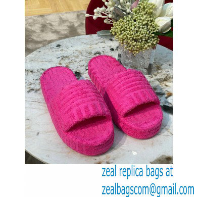 Bottega Veneta resort sponge slides 05 2022 - Click Image to Close