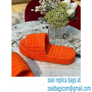 Bottega Veneta resort sponge slides 06 2022