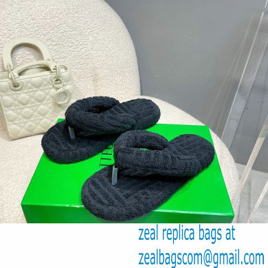 Bottega Veneta resort sponge slides Thong Sandals 01 2022