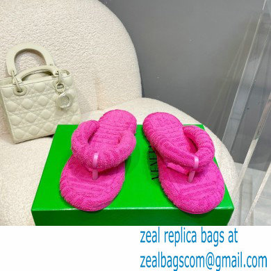 Bottega Veneta resort sponge slides Thong Sandals 02 2022