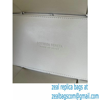 Bottega Veneta small intreccio leather arco tote bag 16 - Click Image to Close