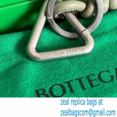 Bottega Veneta triangle leather key ring 07