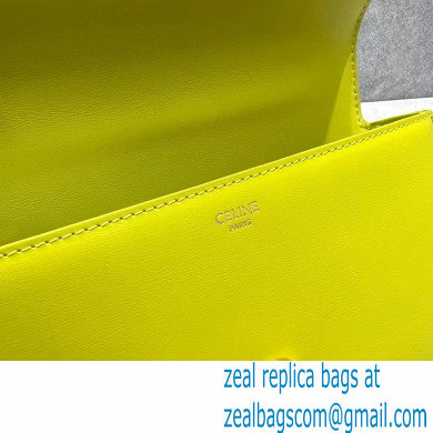 Celine CHAIN Shoulder Bag CUIR Triomphe in shiny calfskin 60236 Yellow Green