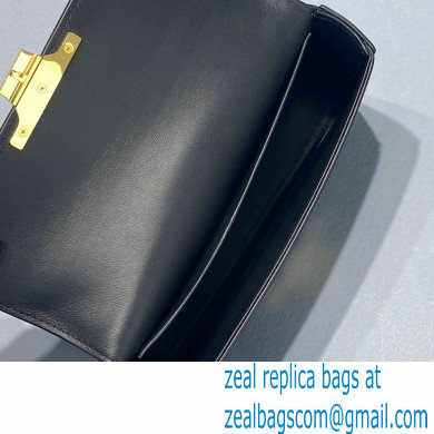Celine CHAIN Shoulder Bag Triomphe in shiny calfskin 60215 Black/Gold