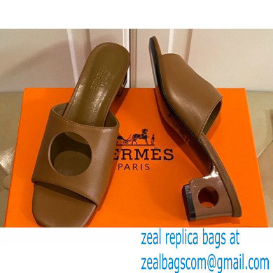 Hermes Heel 7cm Elia mules with perforated heel and upper Brown - Click Image to Close