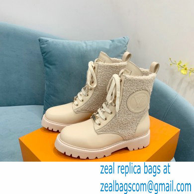 Louis Vuitton Calf leather and wool Territory Flat Ranger Ankle Boots Beige 2022 - Click Image to Close