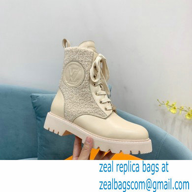 Louis Vuitton Calf leather and wool Territory Flat Ranger Ankle Boots Beige 2022 - Click Image to Close