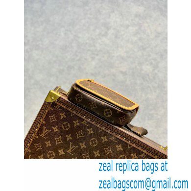 Louis Vuitton Monogram Canvas Bosphore Bum Bag M40108