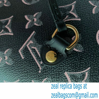 Louis Vuitton Monogram Canvas Neverfull MM Tote Bag with an outside pocket M46137 Black