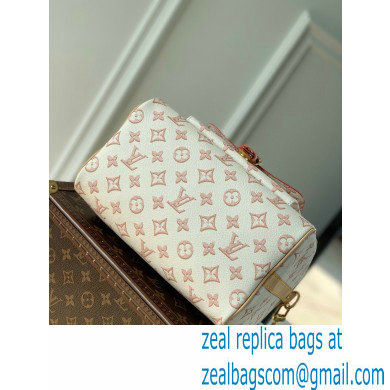 Louis Vuitton Monogram Canvas Speedy Bandouliere 25 Bag with an outside pocket M20919 Beige