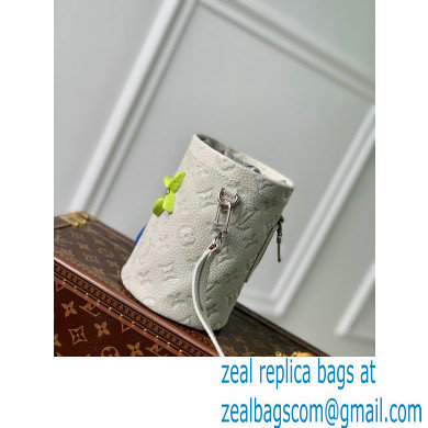 Louis Vuitton Taurillon Monogram leather Climbing Theme Chalk Pouch Bag White