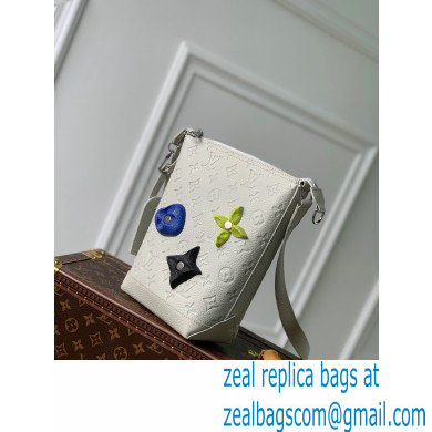 Louis Vuitton Taurillon Monogram leather Climbing Theme Hobo Cruiser PM Bag White - Click Image to Close