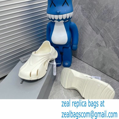 balenciaga Mold Closed in WHITE rubber - Click Image to Close