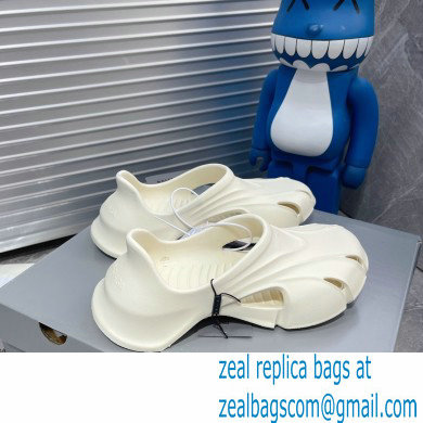balenciaga Mold Closed in WHITE rubber - Click Image to Close