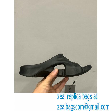 balenciaga Mold rubber slide in black - Click Image to Close