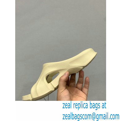 balenciaga Mold rubber slide in creamy