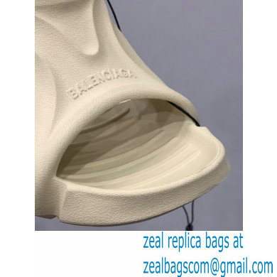 balenciaga Mold rubber slide in creamy - Click Image to Close