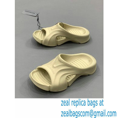 balenciaga Mold rubber slide in creamy