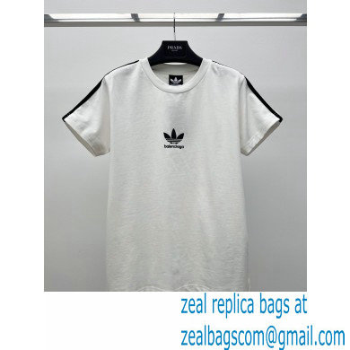 Balenciaga / Adidas T-shirt Oversized in white 2023