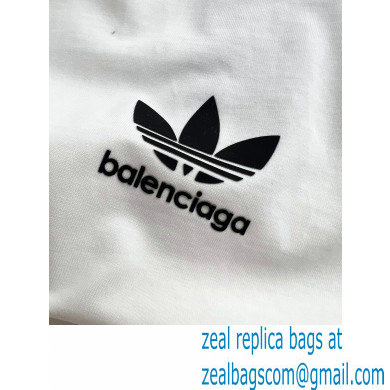 Balenciaga / Adidas T-shirt Oversized in white 2023 - Click Image to Close