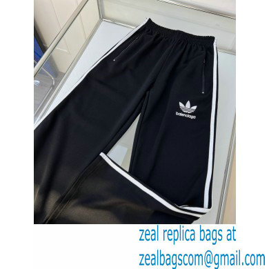 Balenciaga / Adidas Zip-up Hoodie Small Fit in Black 2023