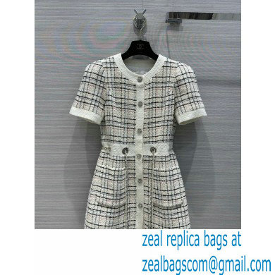 Chanel white/black check tweed dressspring 2023