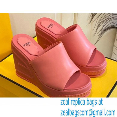 Fendi Leather platform 8.5cm Slides Pink 2023