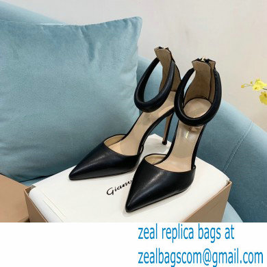 Gianvito Rossi Heel 10.5cm Bijoux Pumps Leather Black 2023