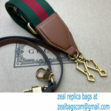 Gucci brown leather Diana small tote bag 702721 2022