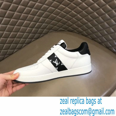 Louis Vuitton Men's Rivoli Sneakers 06