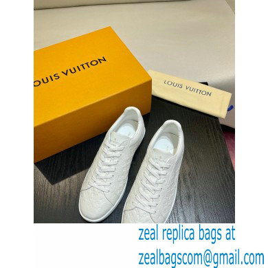Louis Vuitton Men's Rivoli Sneakers 27