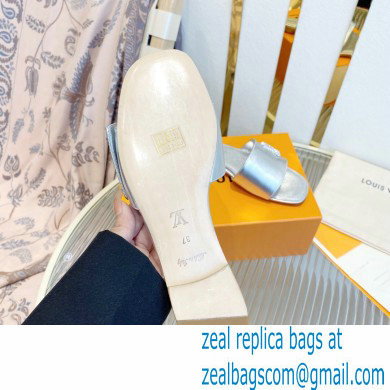 Louis Vuitton Shake Flat Mules in Metallic lambskin Silver 2023