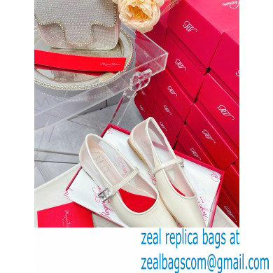 Roger Vivier Babies Ballerinas in Patent Leather off white 2023 - Click Image to Close