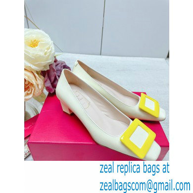 Roger Vivier Patent Leather Belle Vivier Pumps WHITE/YELLOW 2023